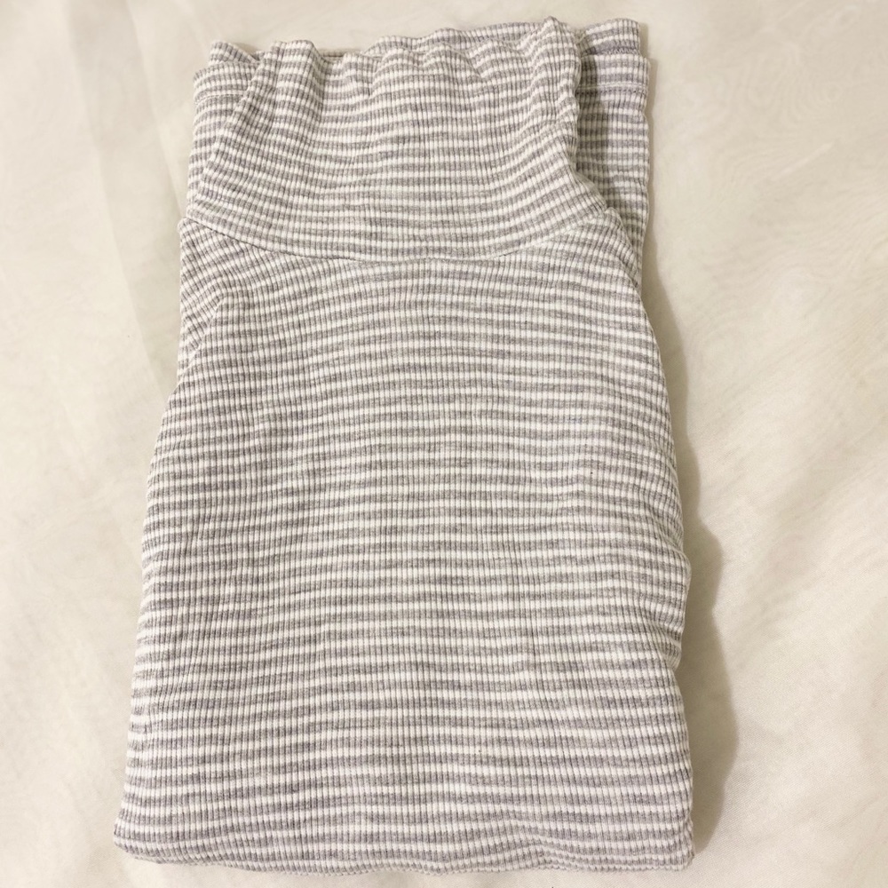 Ribbed Striped Turtleneck